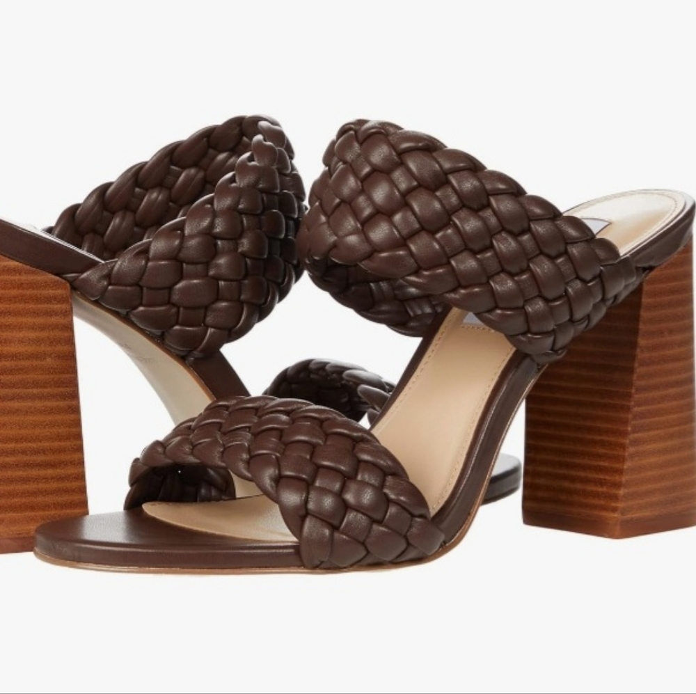 NWOT Women's Sandals